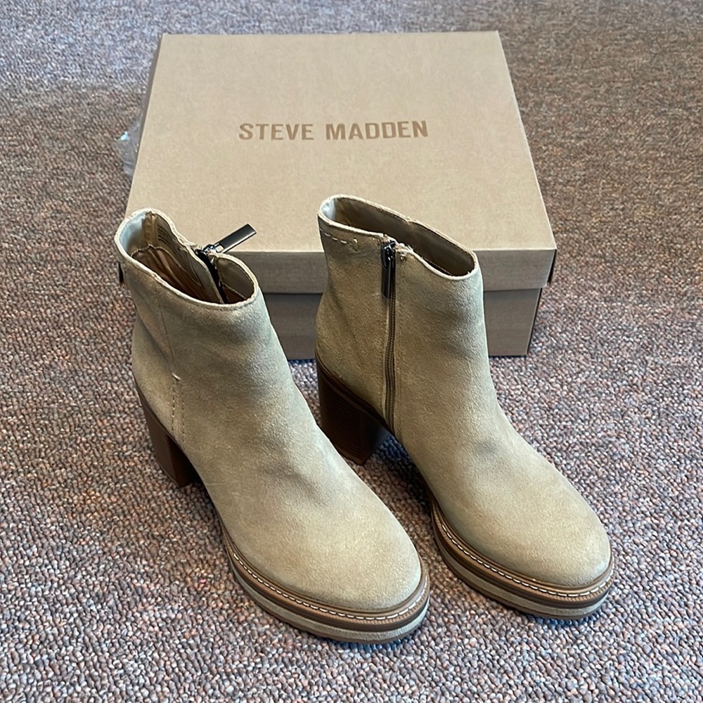 Steve Madden Shaniya Sand Suede Platform Booties Gem